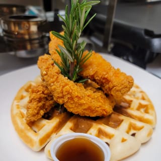 Chicken & Waffles